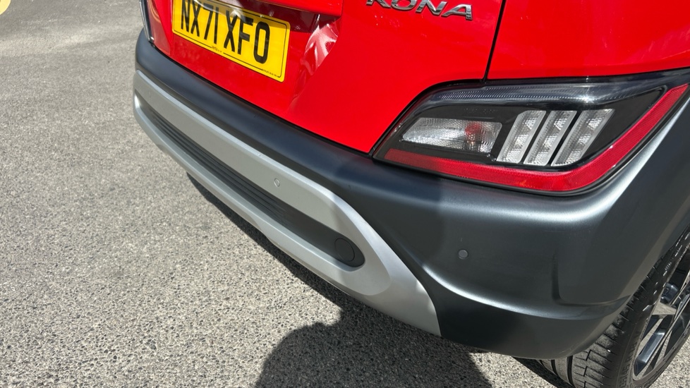 Hyundai KONA 1.0 TGDi 48V MHEV Premium 5dr Petrol Hatchback - Image 32