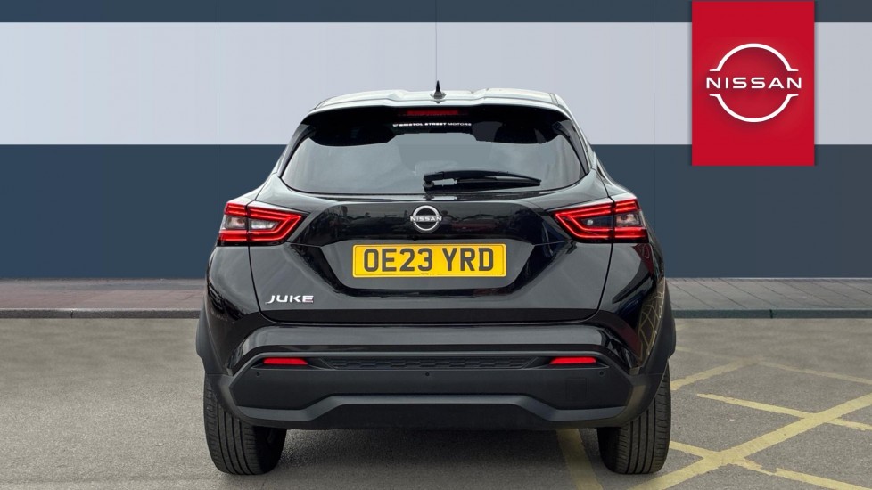 Nissan Juke 1.0 DiG-T 114 N-Connecta 5dr Petrol Hatchback - Image 6