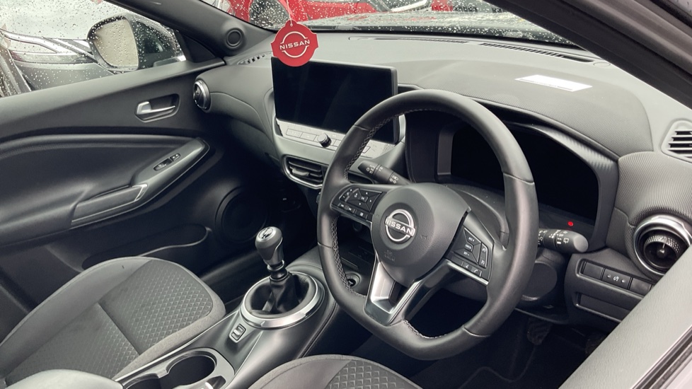 Nissan Juke 1.0 DiG-T N-Connecta 5dr Petrol Hatchback - Image 11
