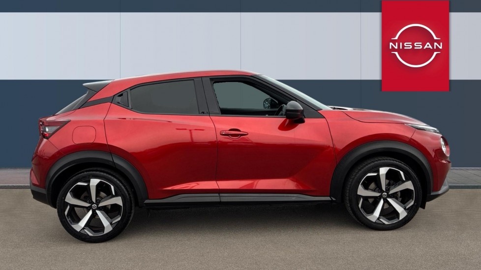 Nissan Juke 1.0 DiG-T Tekna 5dr DCT Petrol Hatchback - Image 5
