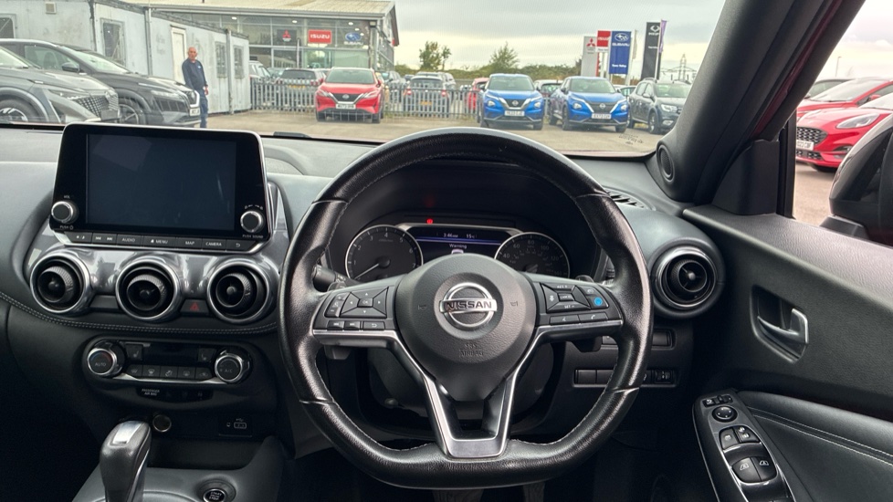 Nissan Juke 1.0 DiG-T Tekna 5dr DCT Petrol Hatchback - Image 10