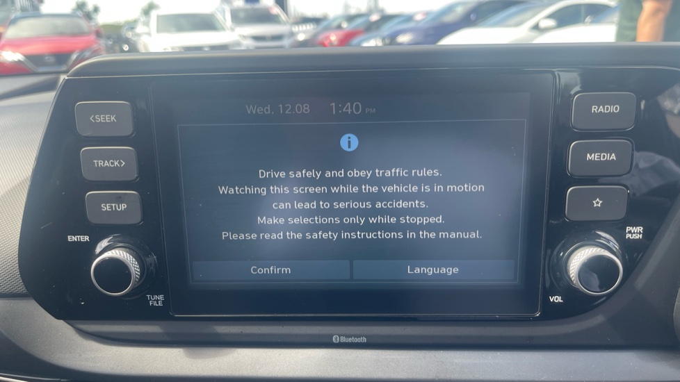 Hyundai i20 1.0T GDi Element 5dr Petrol Hatchback - Image 12