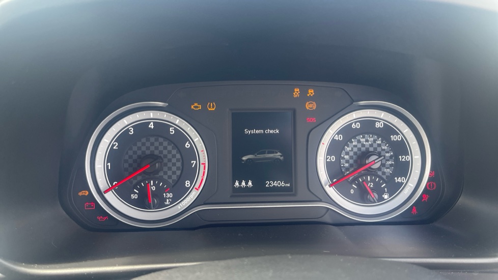 Hyundai i20 1.0T GDi Element 5dr Petrol Hatchback - Image 18