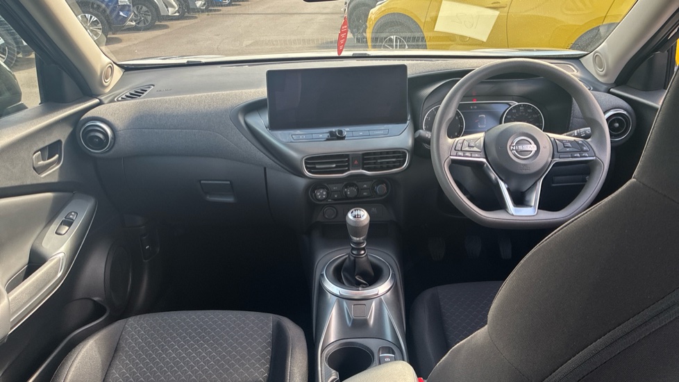 Nissan Juke 1.0 DiG-T Acenta Premium 5dr Petrol Hatchback - Image 10