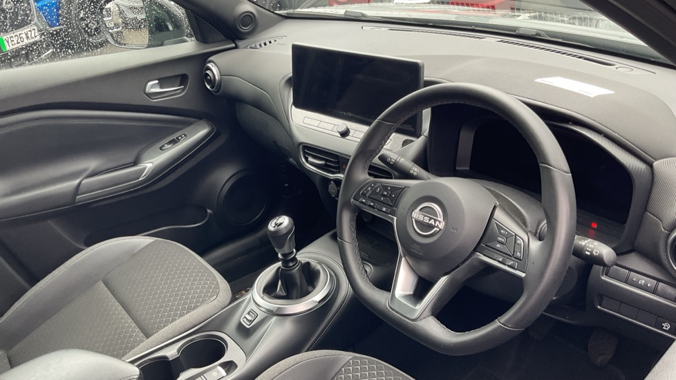 Nissan Juke 1.0 DiG-T N-Connecta 5dr Petrol Hatchback - Image 11