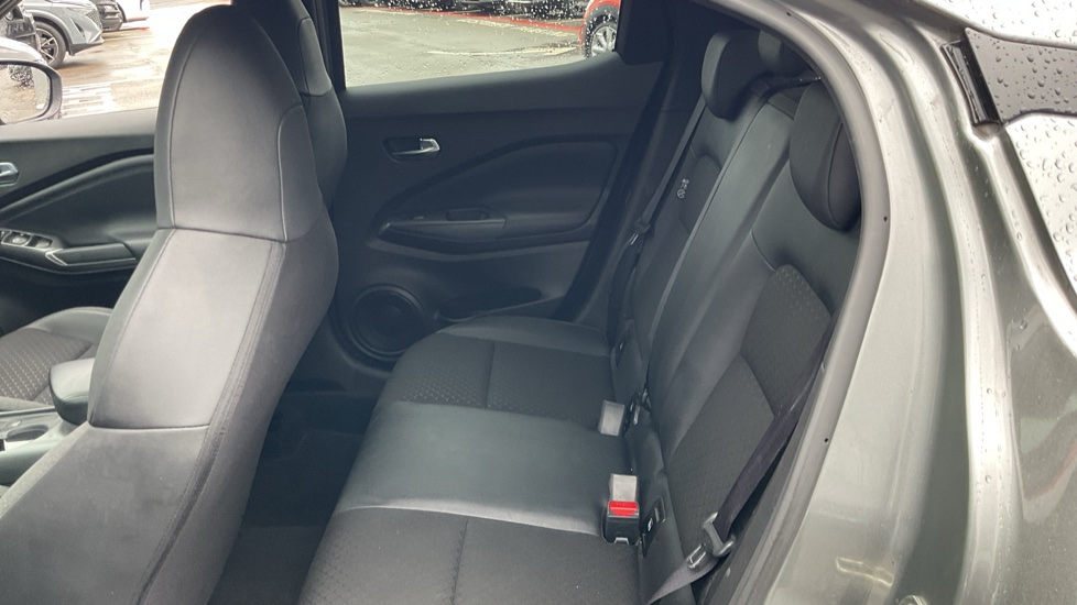Nissan Juke 1.0 DiG-T N-Connecta 5dr Petrol Hatchback - Image 16