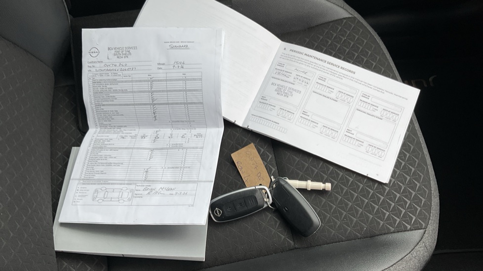 Nissan Juke 1.0 DiG-T N-Connecta 5dr Petrol Hatchback - Image 19