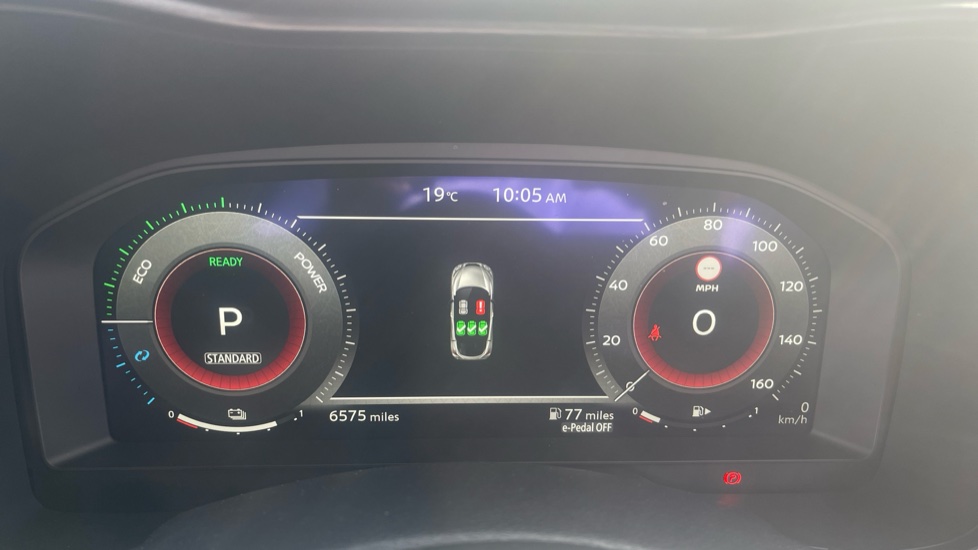 Nissan Juke 1.6 Hybrid Tekna 5dr Auto Hybrid Hatchback - Image 18