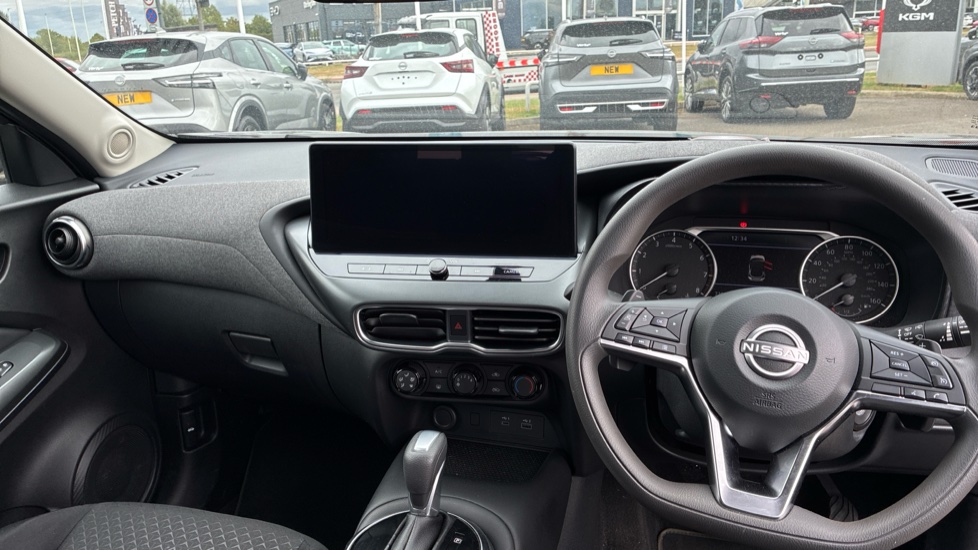 Nissan Juke 1.0 DiG-T Acenta Premium 5dr DCT Petrol Hatchback - Image 10