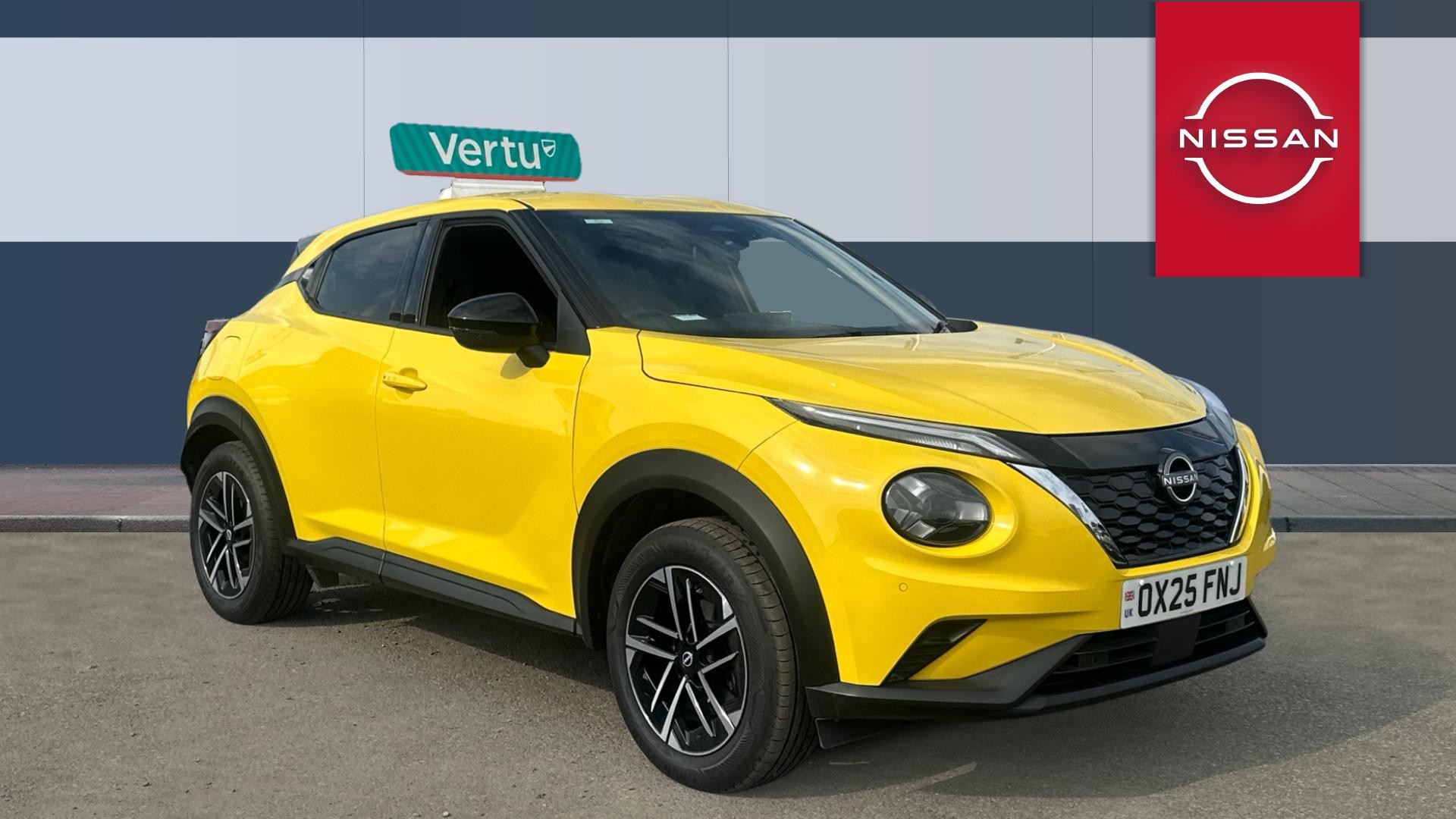 Nissan Juke listing photo