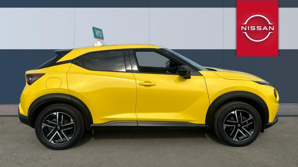 Nissan Juke 1.6 Hybrid N-Connecta 5dr Auto Hybrid Hatchback - Image 5