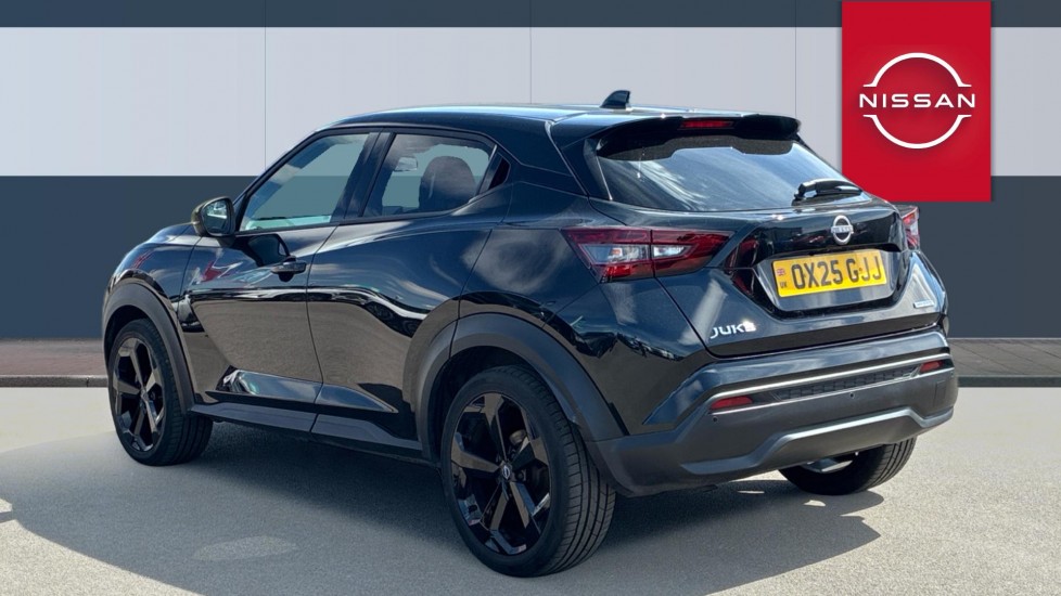 Nissan Juke 1.6 Hybrid Tekna 5dr Auto Hybrid Hatchback - Image 2