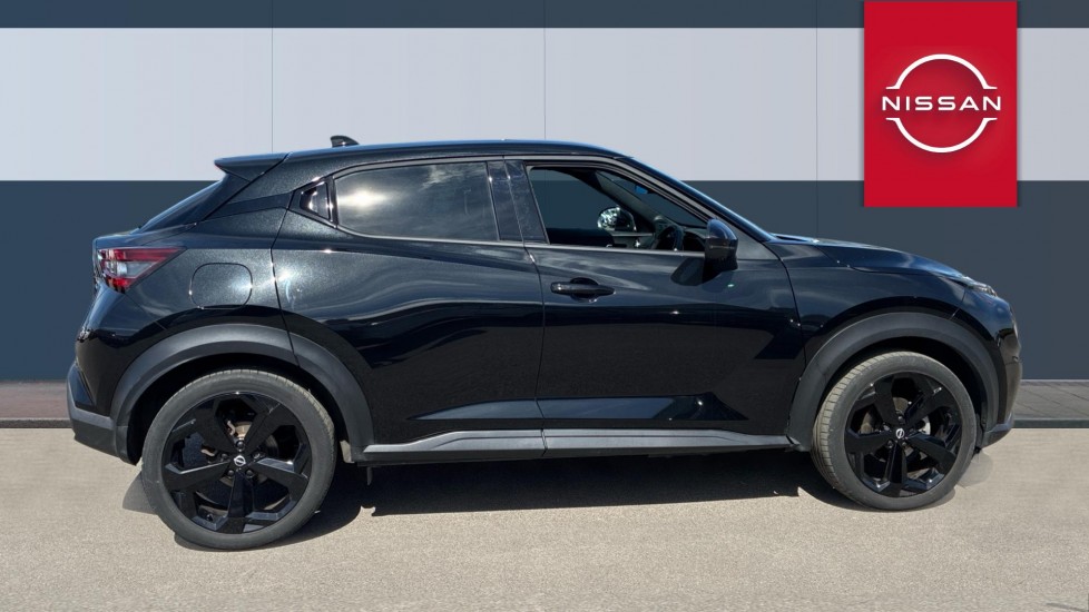 Nissan Juke 1.6 Hybrid Tekna 5dr Auto Hybrid Hatchback - Image 5