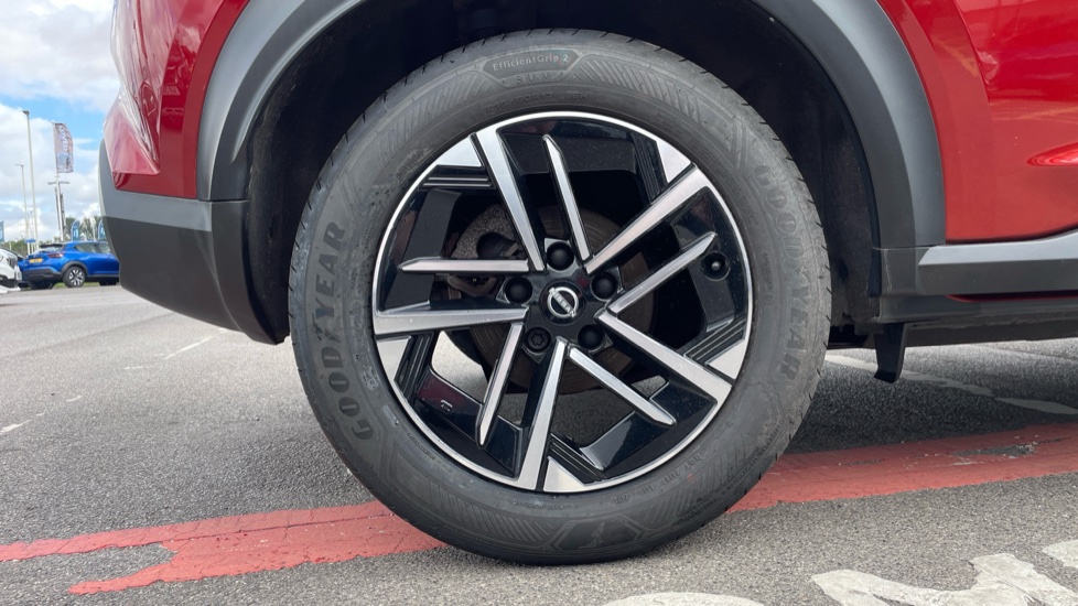 Nissan Juke 1.6 Hybrid N-Connecta 5dr Auto Hybrid Hatchback - Image 7