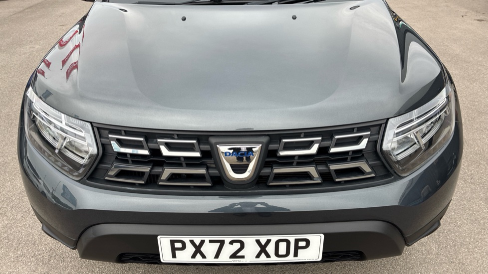 Dacia Duster 1.0 TCe 100 Comfort 5dr Bi Fuel Estate - Image 8