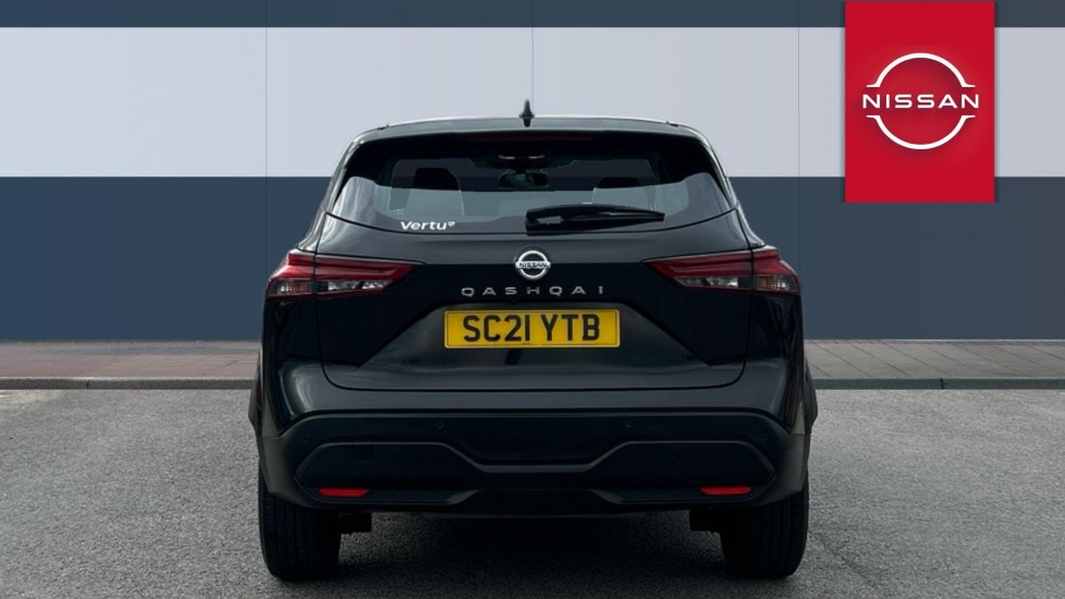 Nissan Qashqai 1.3 DiG-T MH Acenta Premium 5dr Petrol Hatchback - Image 6