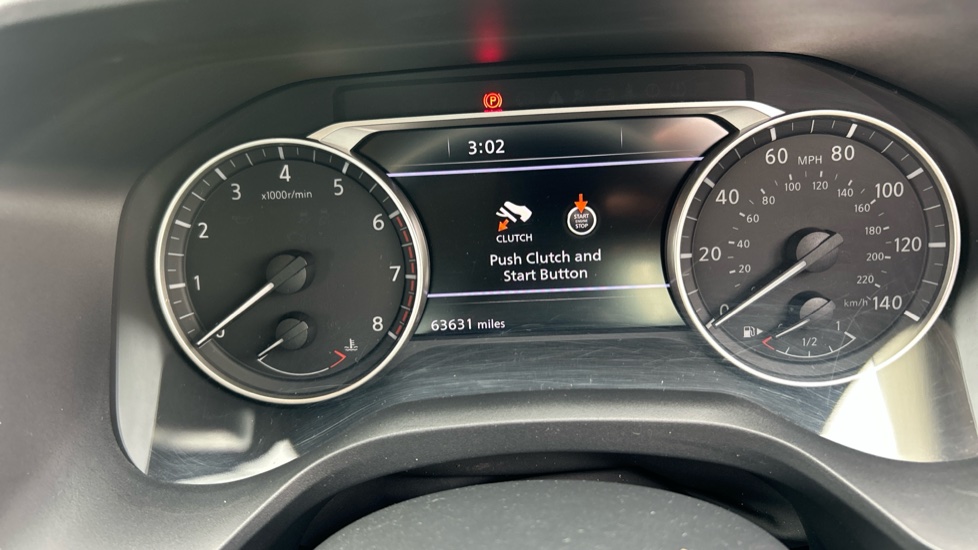 Nissan Qashqai 1.3 DiG-T MH Acenta Premium 5dr Petrol Hatchback - Image 18