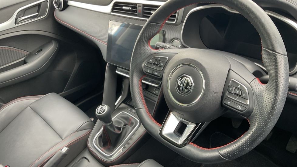 MG ZS 1.0T GDi Exclusive 5dr Petrol Hatchback - Image 11