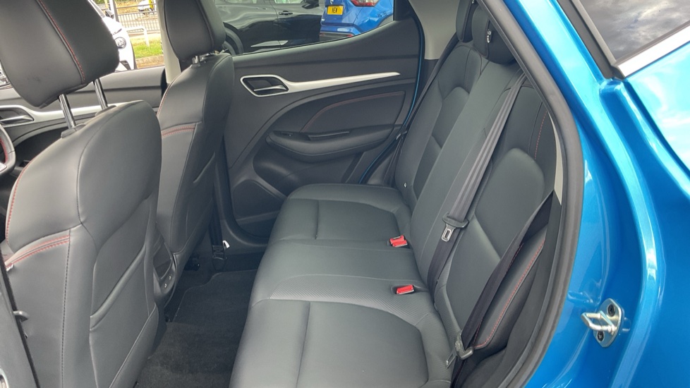 MG ZS 1.0T GDi Exclusive 5dr Petrol Hatchback - Image 16