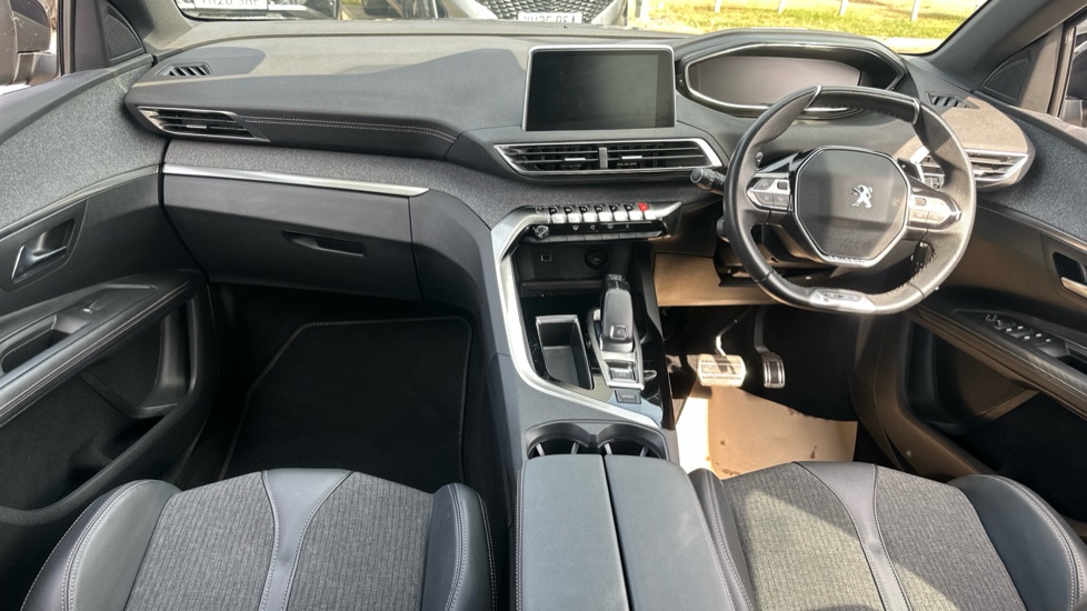 Peugeot 3008 1.6 PureTech 180 GT Line 5dr EAT8 Petrol Estate - Image 10