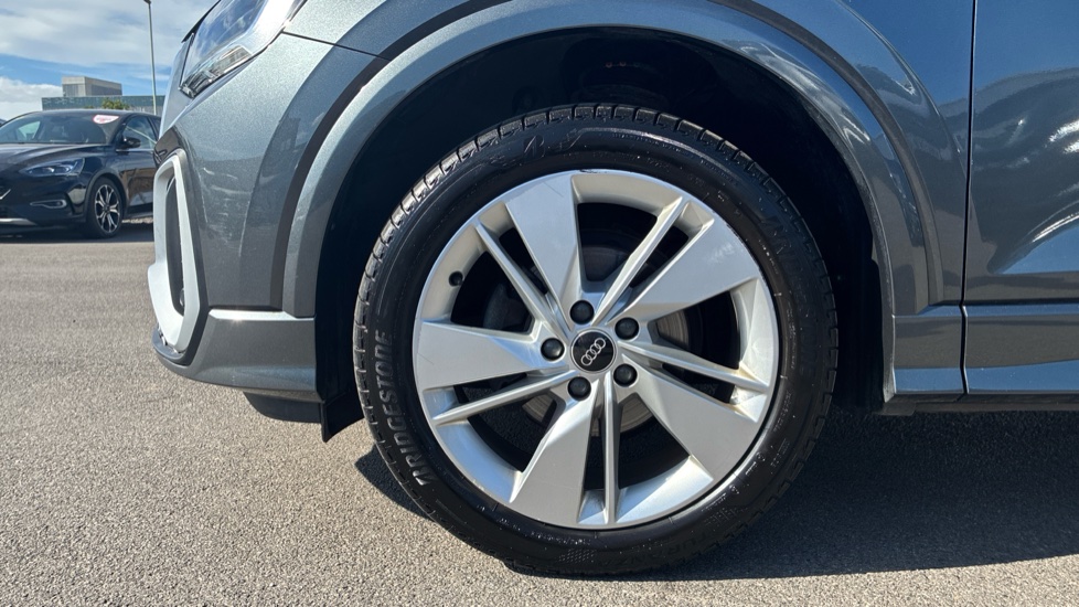 Audi Q2 35 TFSI S Line 5dr S Tronic Petrol Estate - Image 7