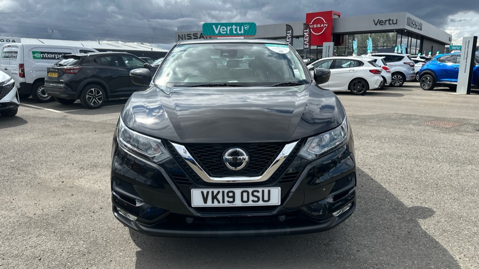 Nissan Qashqai 1.3 DiG-T Acenta Premium 5dr Petrol Hatchback - Image 8