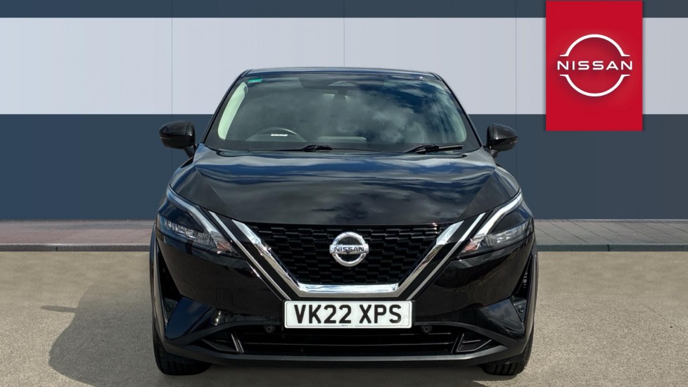 Nissan Qashqai 1.3 DiG-T MH N-Connecta 5dr Petrol Hatchback - Image 3