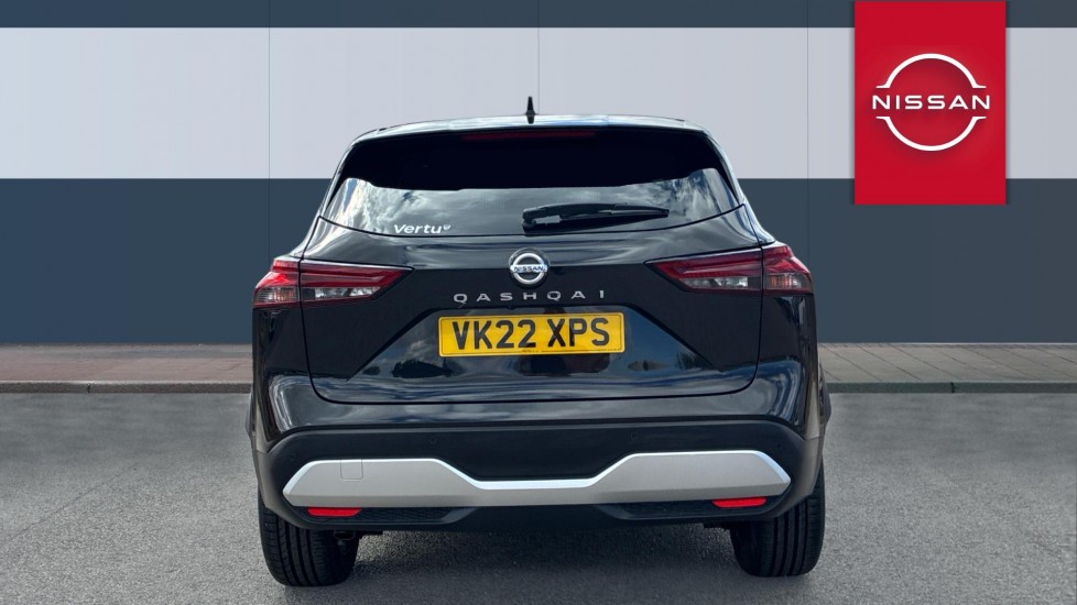 Nissan Qashqai 1.3 DiG-T MH N-Connecta 5dr Petrol Hatchback - Image 6