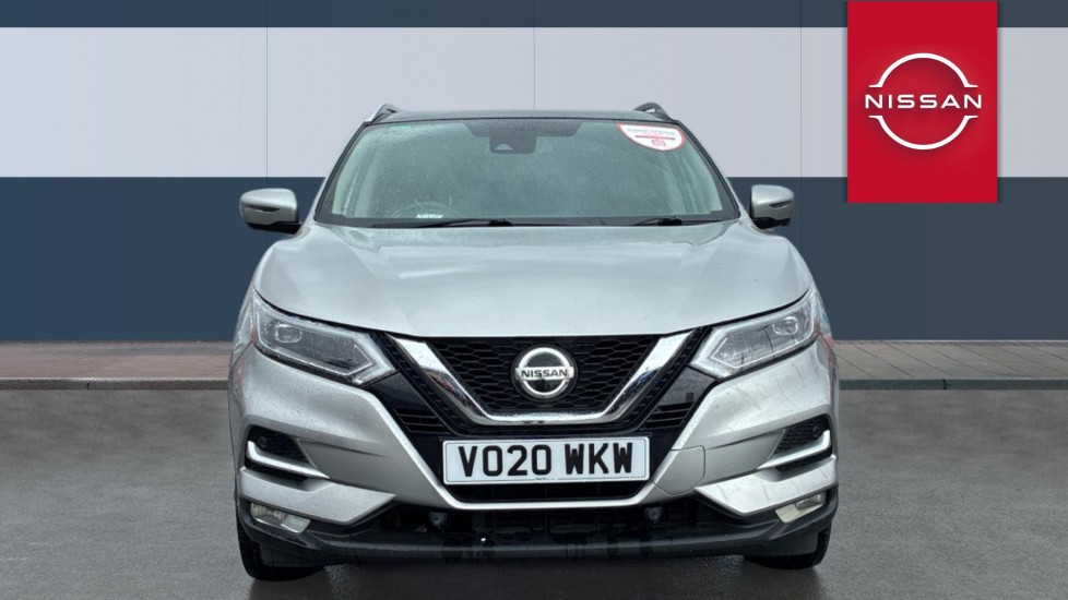 Nissan Qashqai 1.3 DiG-T 160 Tekna 5dr Petrol Hatchback - Image 3