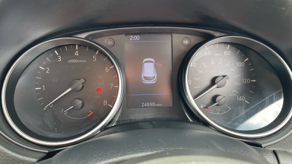 Nissan Qashqai 1.3 DiG-T Acenta Premium 5dr Petrol Hatchback - Image 18