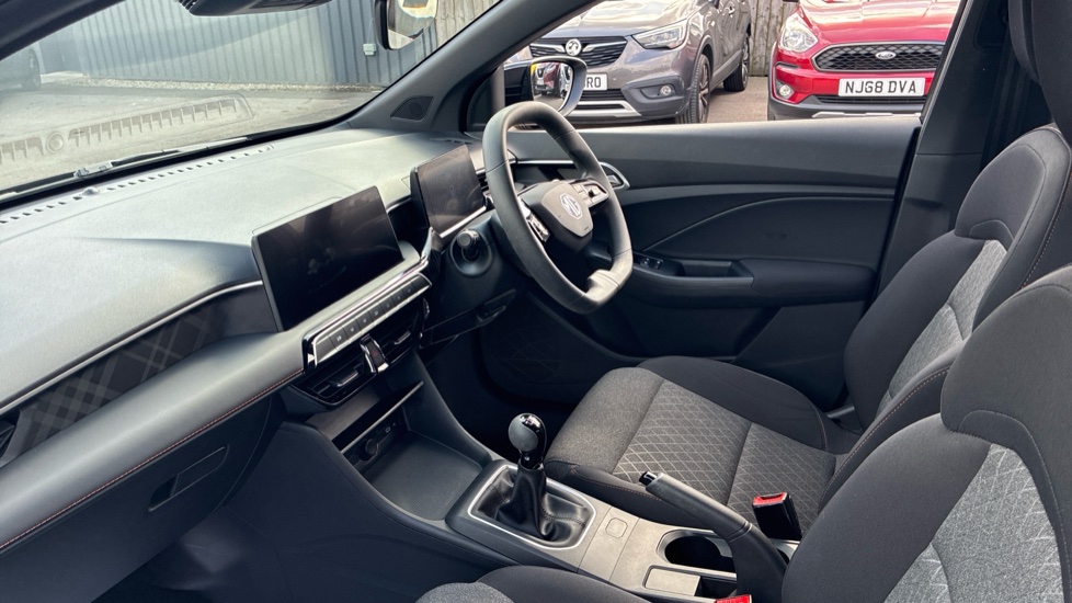 MG MG3 1.5 SE 5dr Petrol Hatchback - Image 9