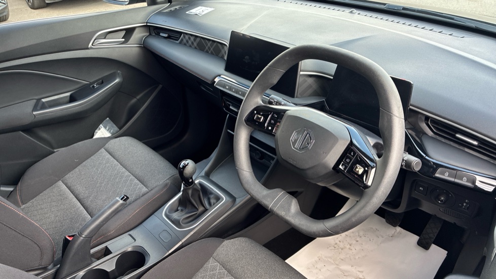 MG MG3 1.5 SE 5dr Petrol Hatchback - Image 11