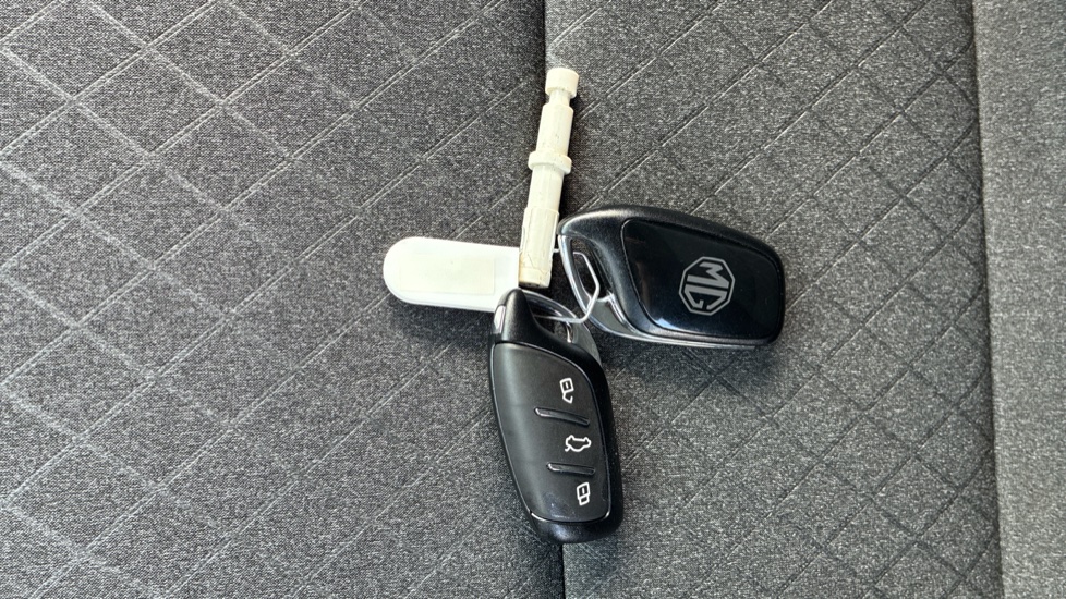 MG MG3 1.5 SE 5dr Petrol Hatchback - Image 20