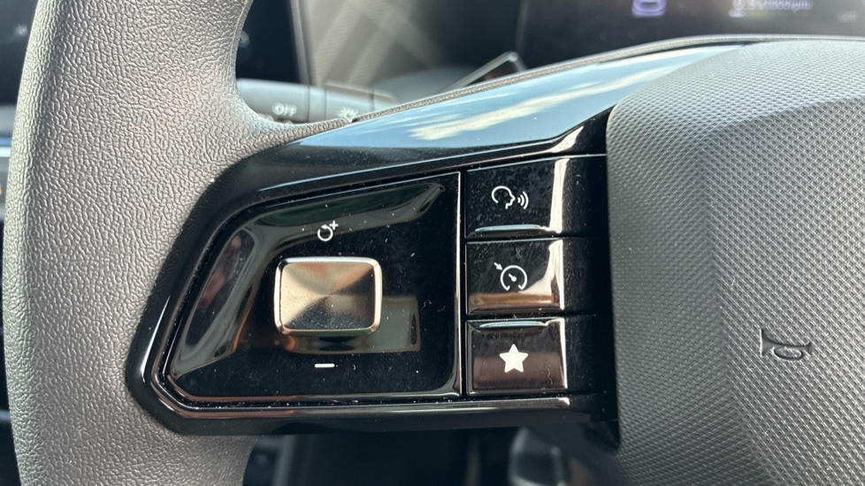 MG MG3 1.5 SE 5dr Petrol Hatchback - Image 21