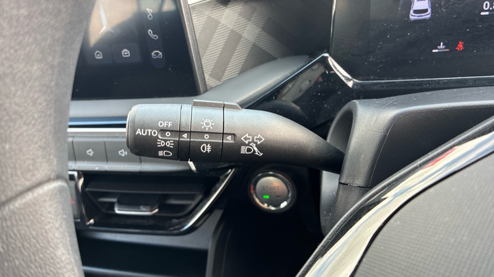 MG MG3 1.5 SE 5dr Petrol Hatchback - Image 25