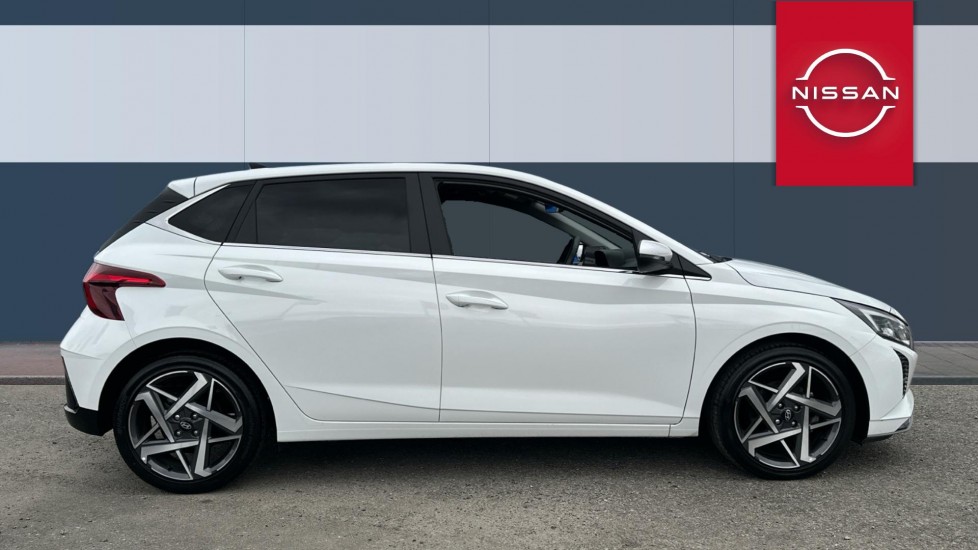 Hyundai i20 1.0T GDi Premium 5dr Petrol Hatchback - Image 5