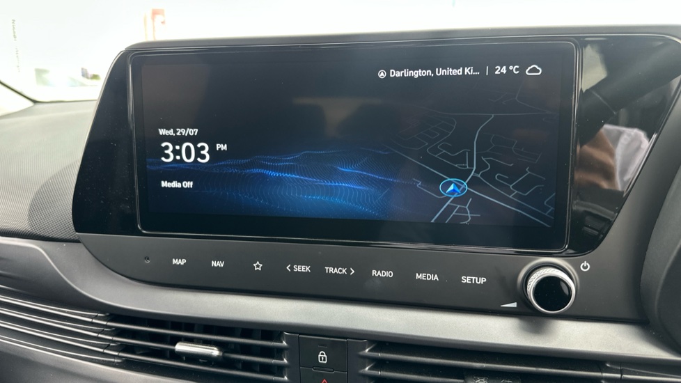 Hyundai i20 1.0T GDi Premium 5dr Petrol Hatchback - Image 12