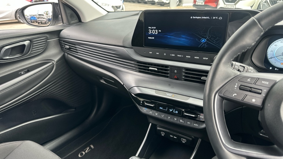 Hyundai i20 1.0T GDi Premium 5dr Petrol Hatchback - Image 14
