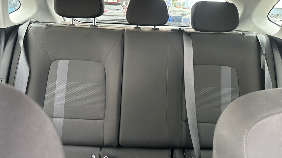 Hyundai i20 1.0T GDi Premium 5dr Petrol Hatchback - Image 15