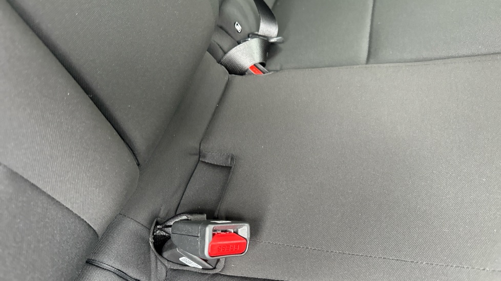 Hyundai i20 1.0T GDi Premium 5dr Petrol Hatchback - Image 17