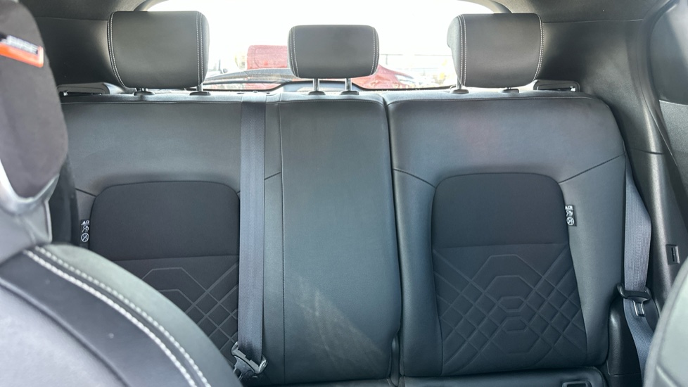 Nissan Juke 1.0 DiG-T Tekna 5dr Petrol Hatchback - Image 15