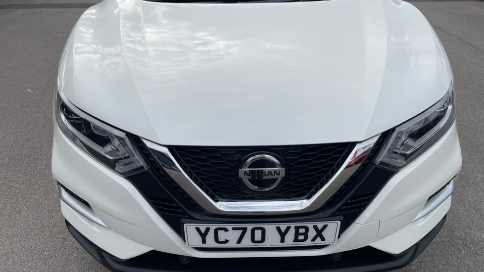 Nissan Qashqai 1.3 DiG-T 160 N-Connecta 5dr DCT Petrol Hatchback - Image 8