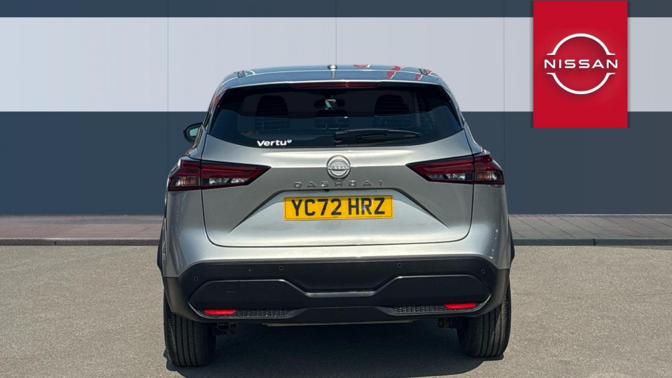Nissan Qashqai 1.3 DiG-T MH Acenta Premium 5dr Petrol Hatchback - Image 6