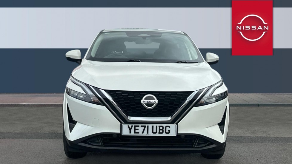 Nissan Qashqai 1.3 DiG-T N-Tec 5dr Petrol Hatchback - Image 3