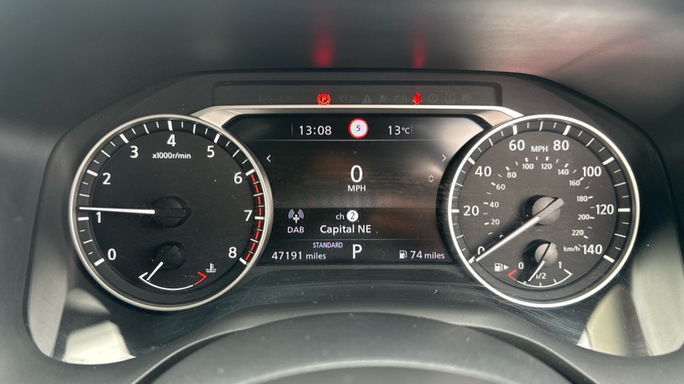 Nissan Qashqai 1.3 DiG-T N-Tec 5dr Petrol Hatchback - Image 18