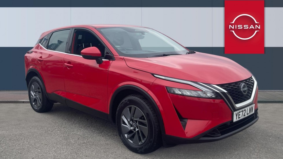 Nissan Qashqai 1.3 DiG-T MH Acenta Premium 5dr Petrol Hatchback - Image 1