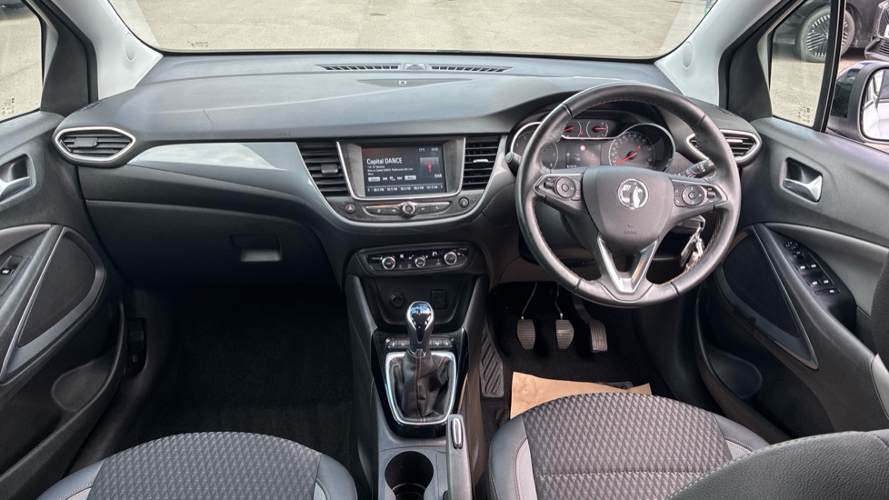 Vauxhall Crossland X 1.2 [83] Elite 5dr Petrol Hatchback - Image 10