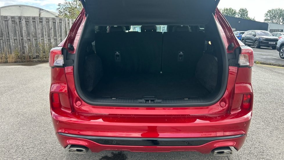 Ford Kuga 2.5 FHEV ST-Line X Edition 5dr CVT Hybrid Estate - Image 4