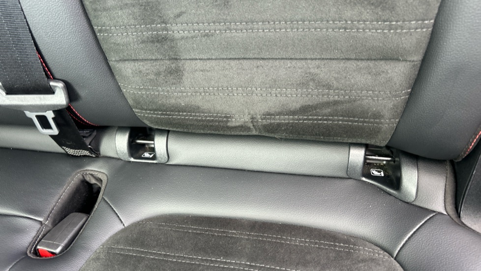 Ford Kuga 2.5 FHEV ST-Line X Edition 5dr CVT Hybrid Estate - Image 17