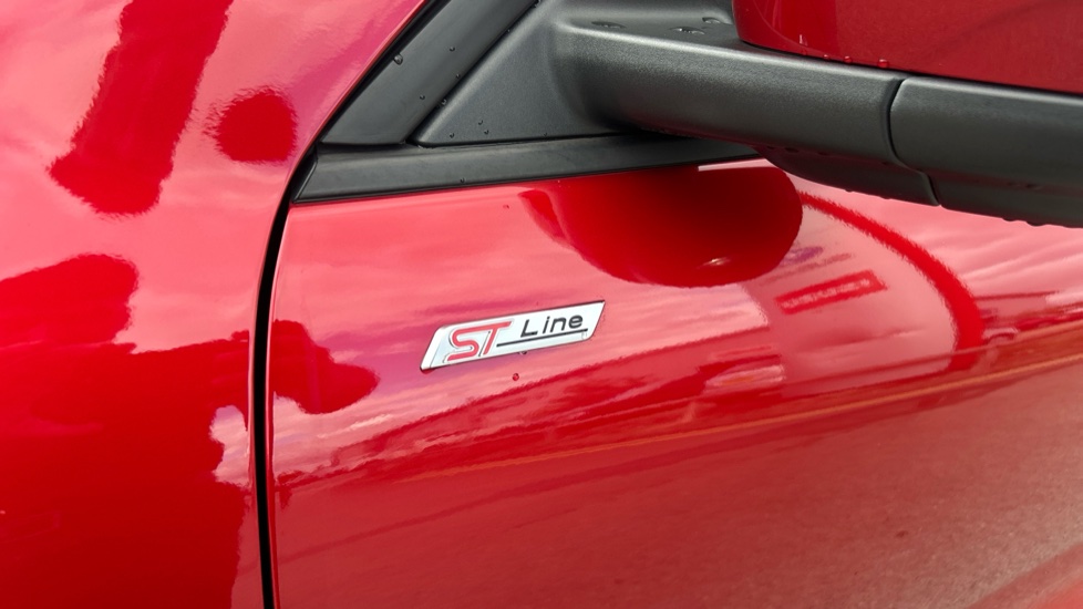 Ford Kuga 2.5 FHEV ST-Line X Edition 5dr CVT Hybrid Estate - Image 25